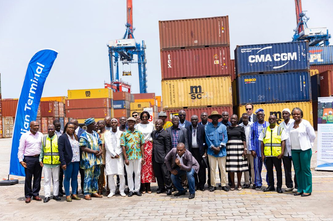 Abidjan Terminal célèbre ses retraites dockers